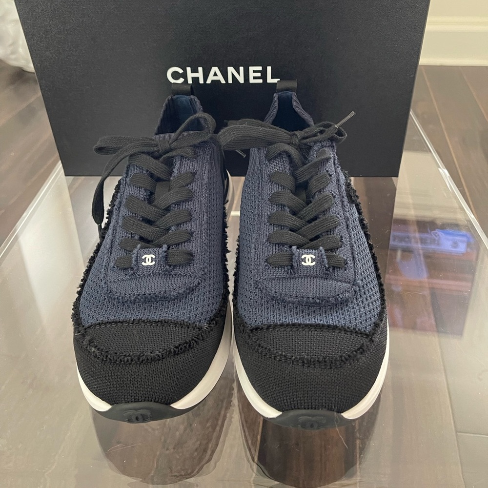 BNIB 2021 CHANEL Fabric Logo Sneakers